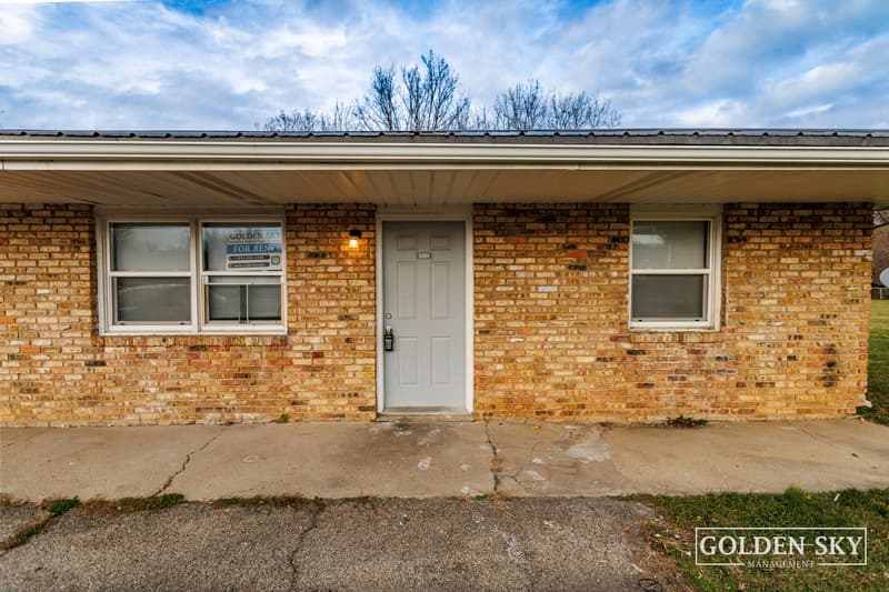 Rental property at 6304 E Piccadilly Rd, Muncie