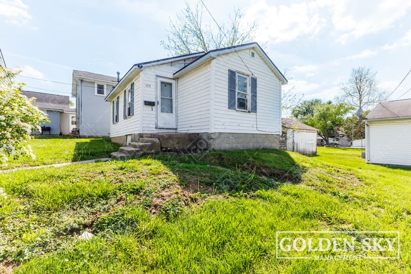 Rental property at 113 East 1st Street, Alexandria