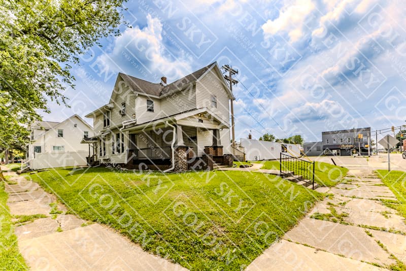 Rental property at 115 East Willard Street - 1, Unit 1, Muncie