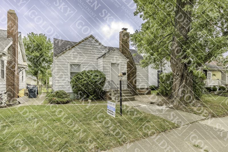 Rental property at 206 West 13th Street, Muncie