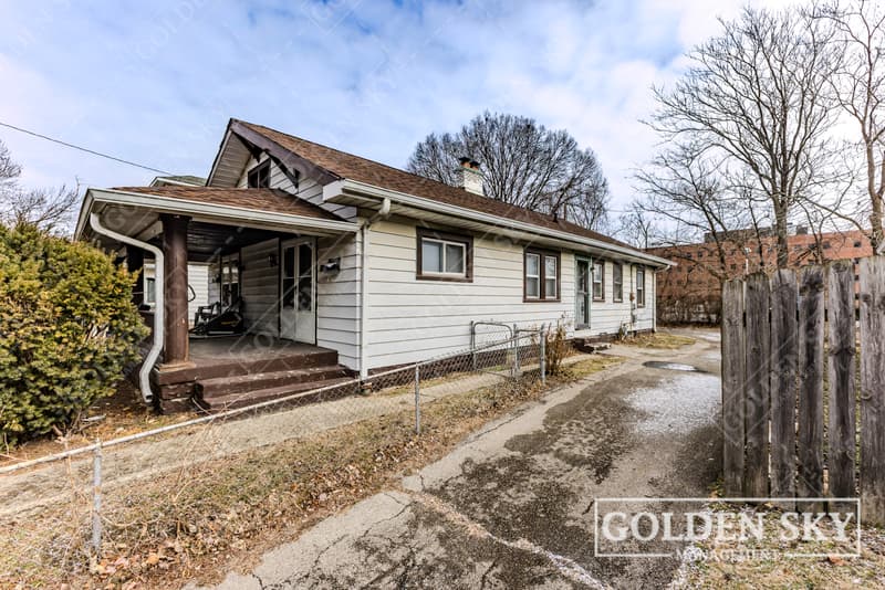 Rental property at 2937 North Kenwood Avenue - A, Indianapolis