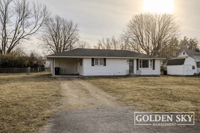 Rental property at 2125 East Harvard Avenue, Muncie