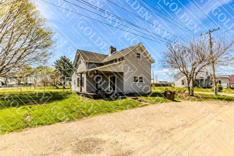 Managed property in Mooreland